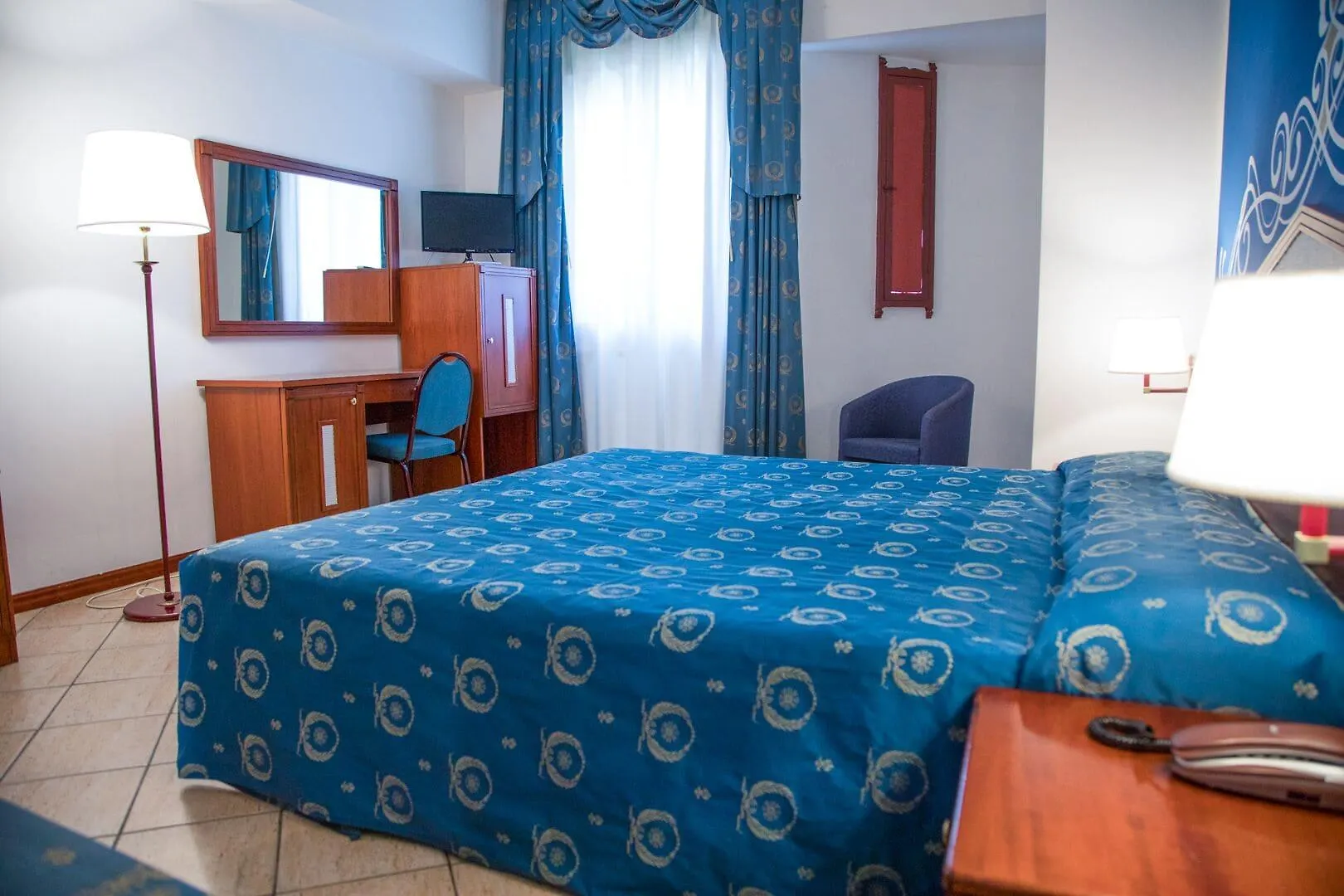 Assinos Palace Hotel Giardini Naxos 4*,