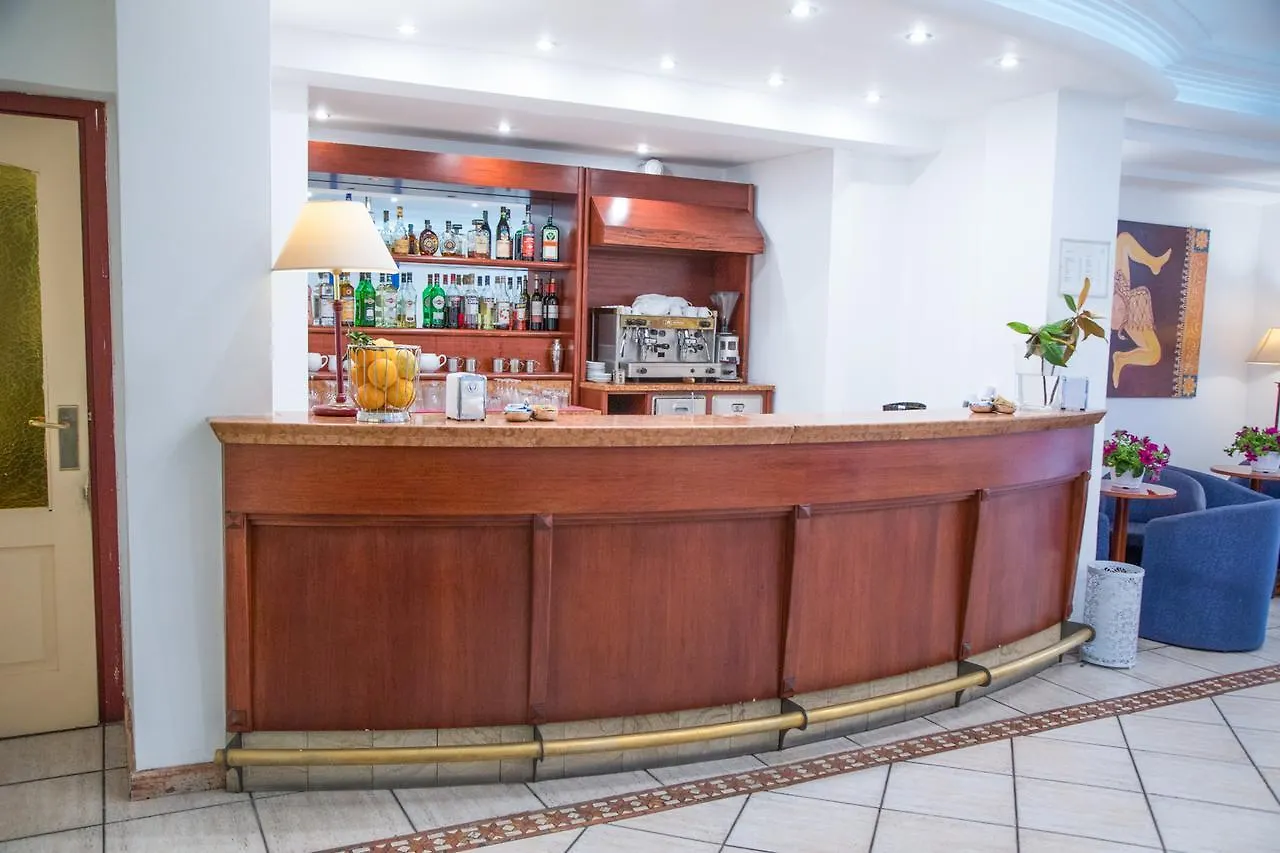 Assinos Palace Hotel Giardini Naxos