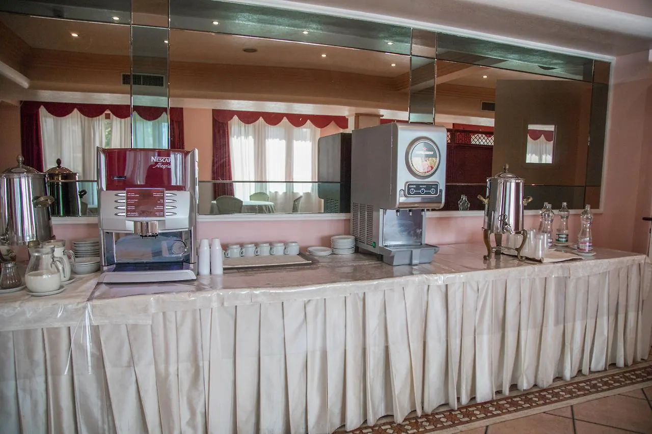 Assinos Palace Hotel Giardini Naxos 4*,